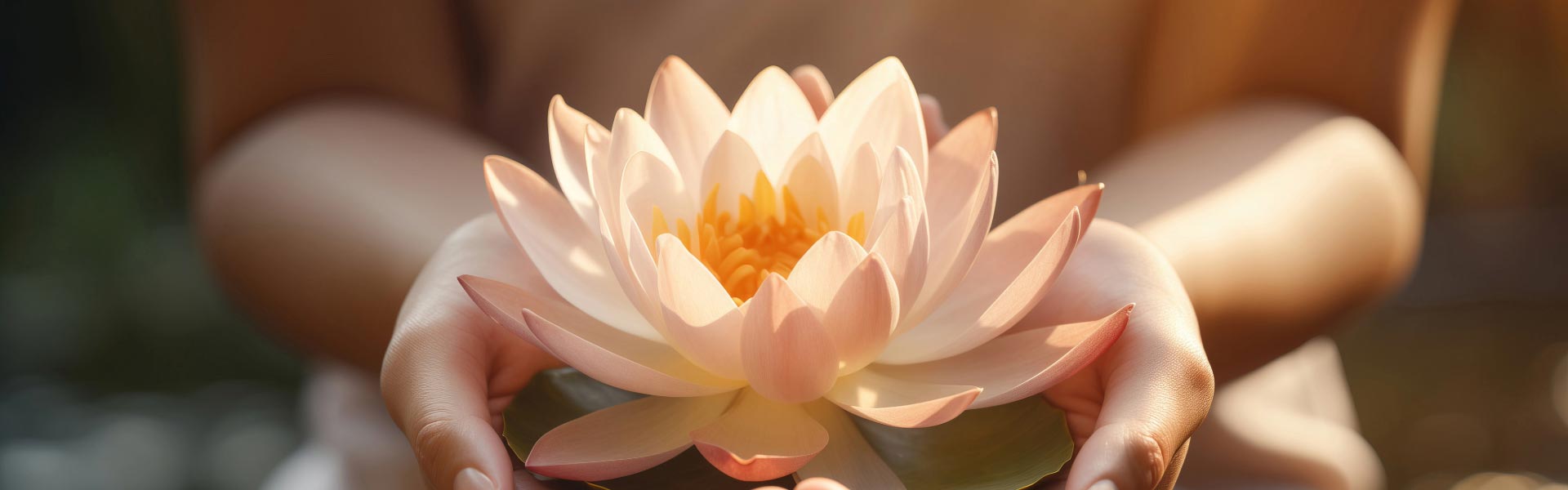 Natural Aromatherapy Treatments for Vaginal Candida (Thrush) - Elliotti